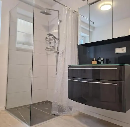 -neue- - Monteurwohnung In Lippe Lejlighed *